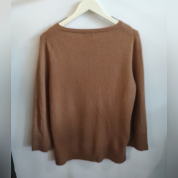 J Crew Wool Cashmere Camel Colored Sweater XS Oversized Comfort - Picture 6 of 8